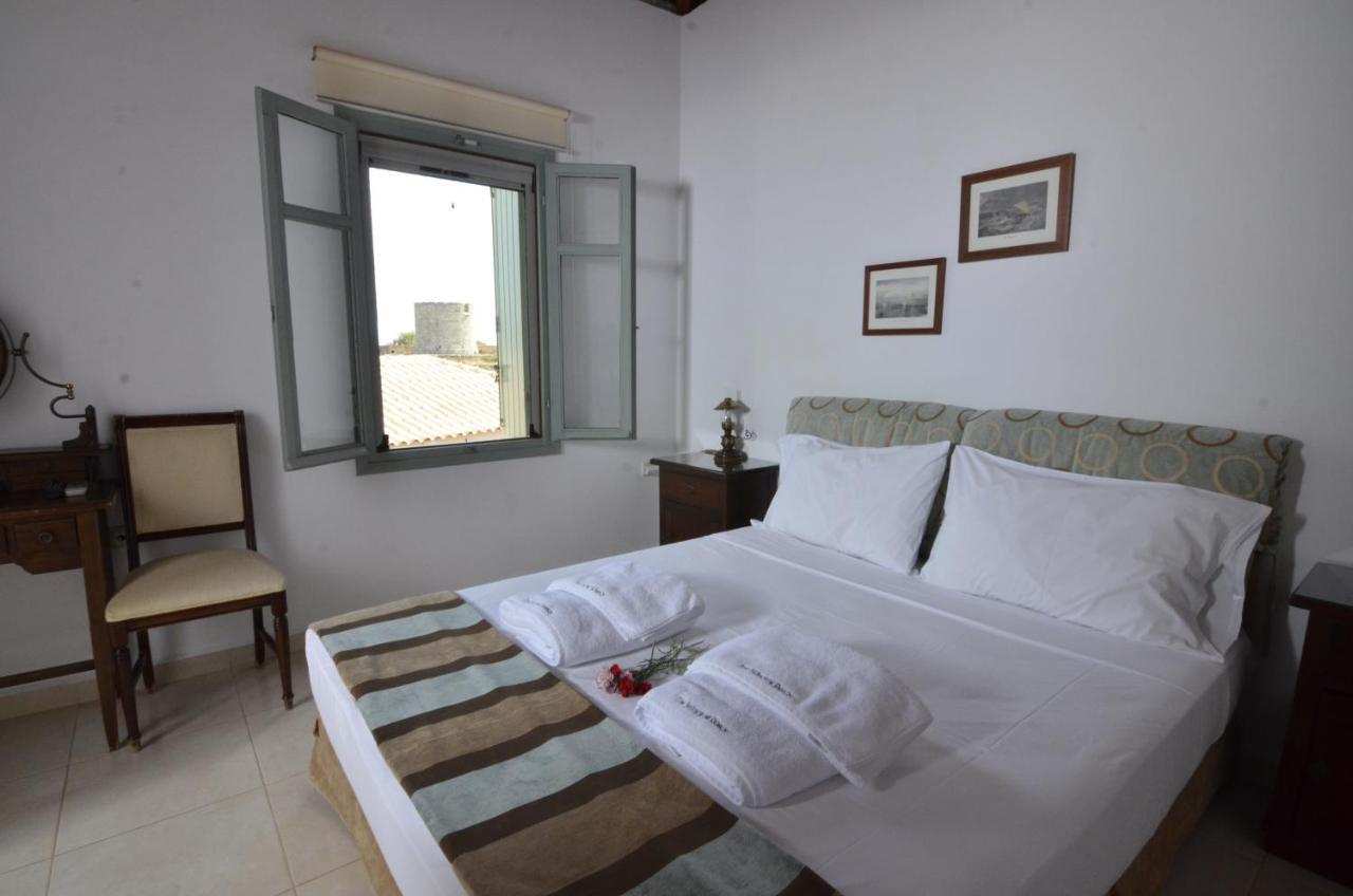 The Windmill Resort Mitáta المظهر الخارجي الصورة